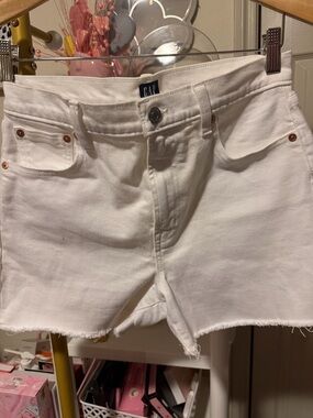 GAP White Denim Cutoff Jean Shorts